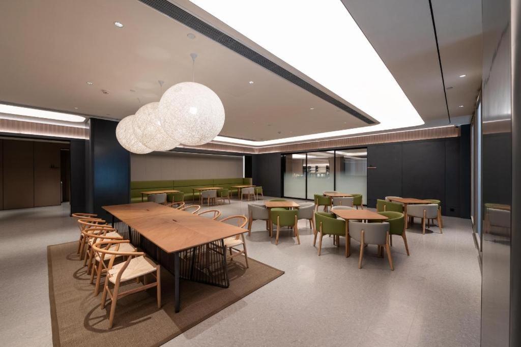 Ji Pudong Airport Free Trade Zone 3* Shanghai