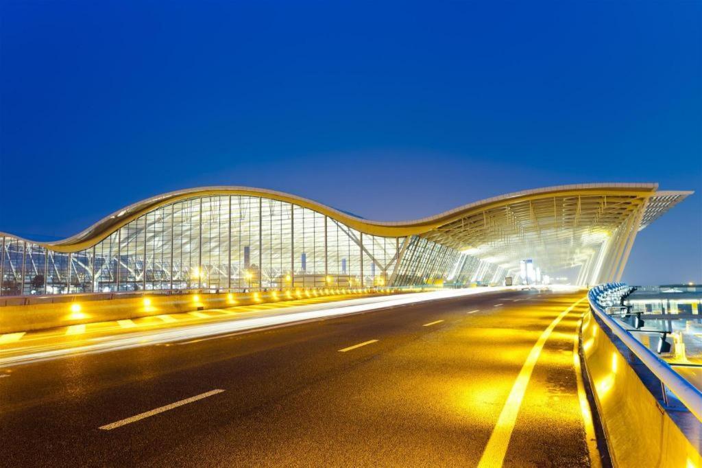 Hotel Ji Pudong Airport Free Trade Zone 3*